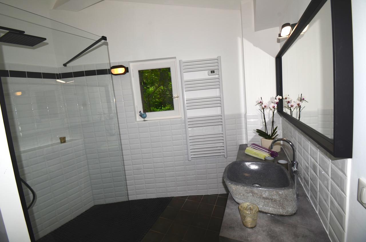 Domaine Shambala Bed & Breakfast Velaux Bagian luar foto
