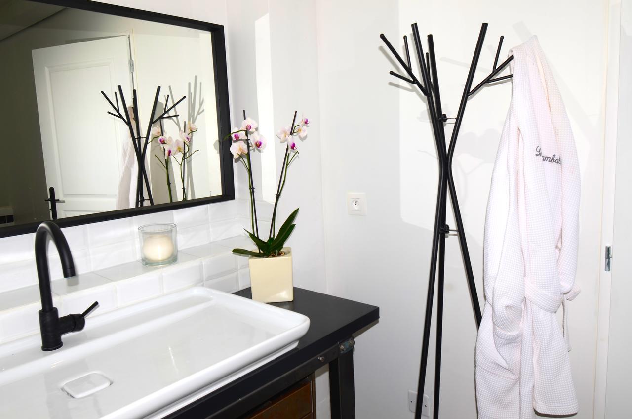 Domaine Shambala Bed & Breakfast Velaux Bagian luar foto