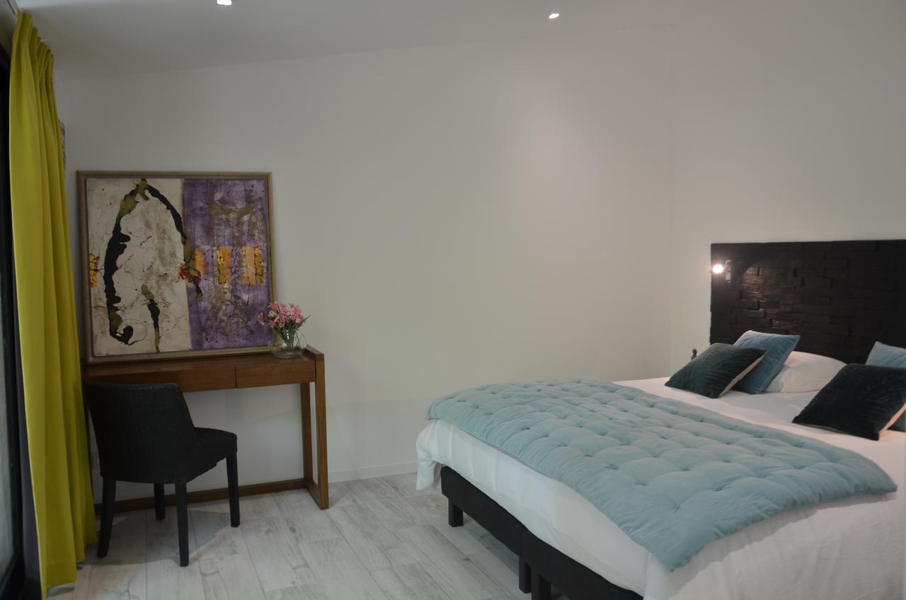 Domaine Shambala Bed & Breakfast Velaux Bagian luar foto